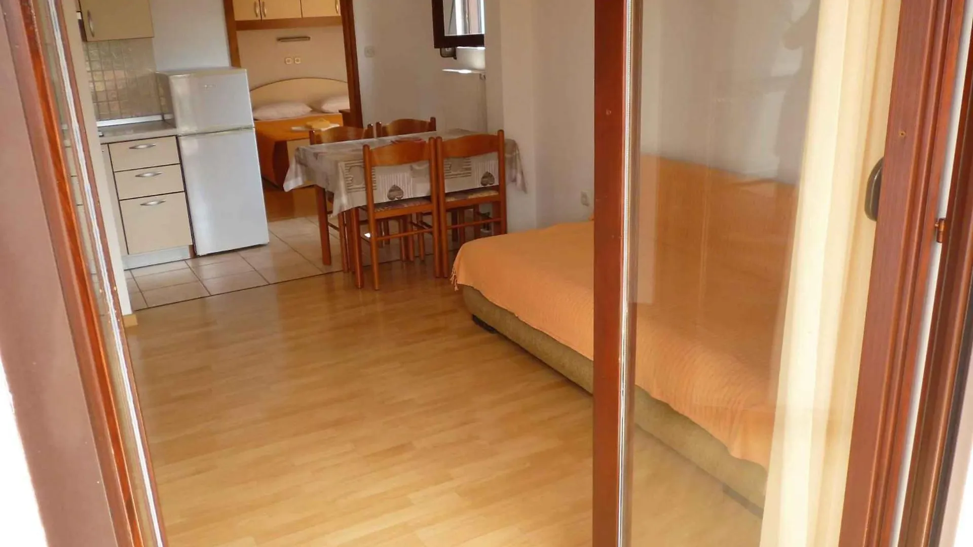 Apartment In Starigrad-Paklenica 6845